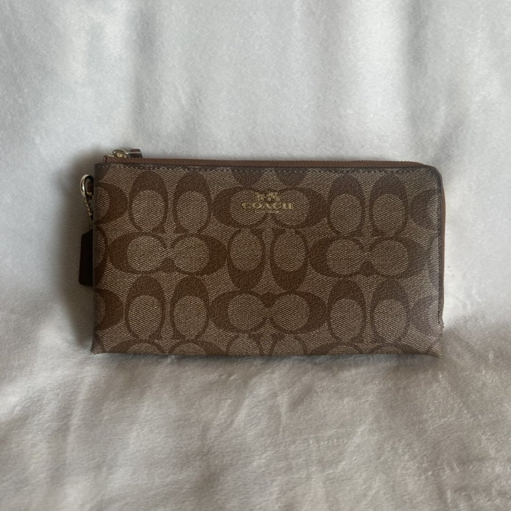 Coach Double Zip Wallet - Picture 2 of 6